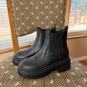 Forever 21 Black Platform Chelsea Booties